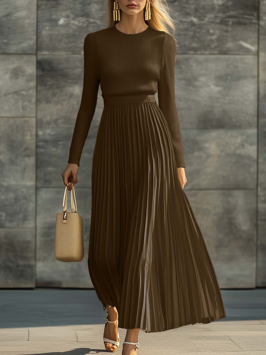 Robe Maxi Élégante en Satin Crème : Confort et Style Décontracté avec Manches Longues et Ourlet Plissé
