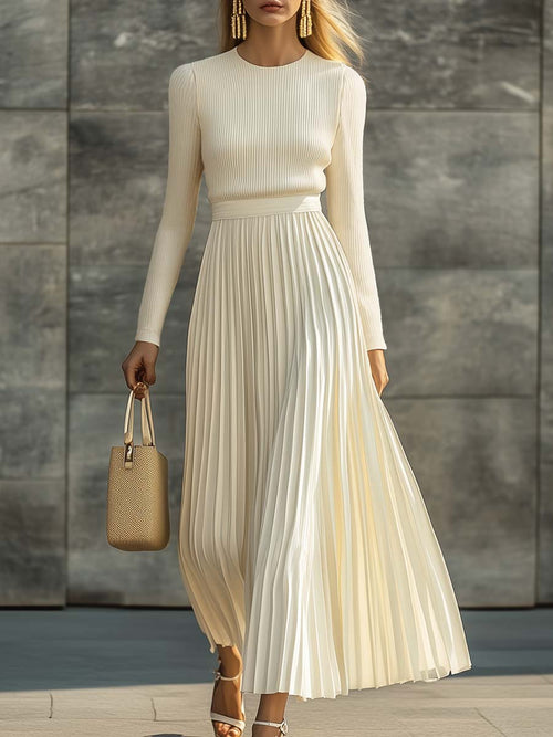 Robe Maxi Élégante en Satin Crème : Confort et Style Décontracté avec Manches Longues et Ourlet Plissé