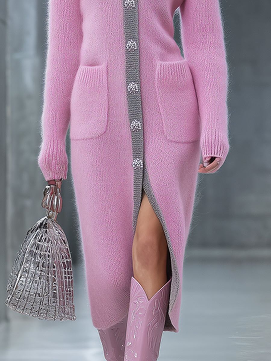Classique et Tendance : Cardigan Long en Mohair Rose avec Détails Grisés