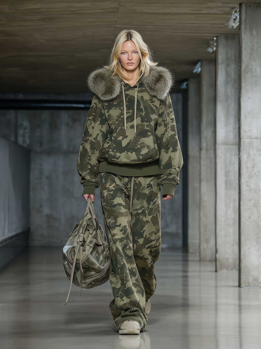 Ensemble Décontracté : Sweat à Col en Fausse Fourrure et Pantalon Large Camouflage