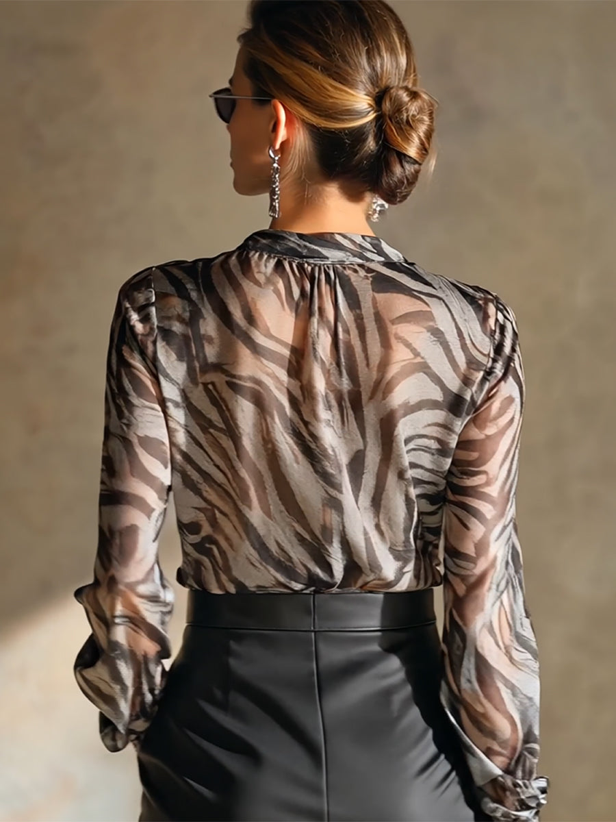 Élégante Chemise Longue à Manches Fluides au Motif Zèbre