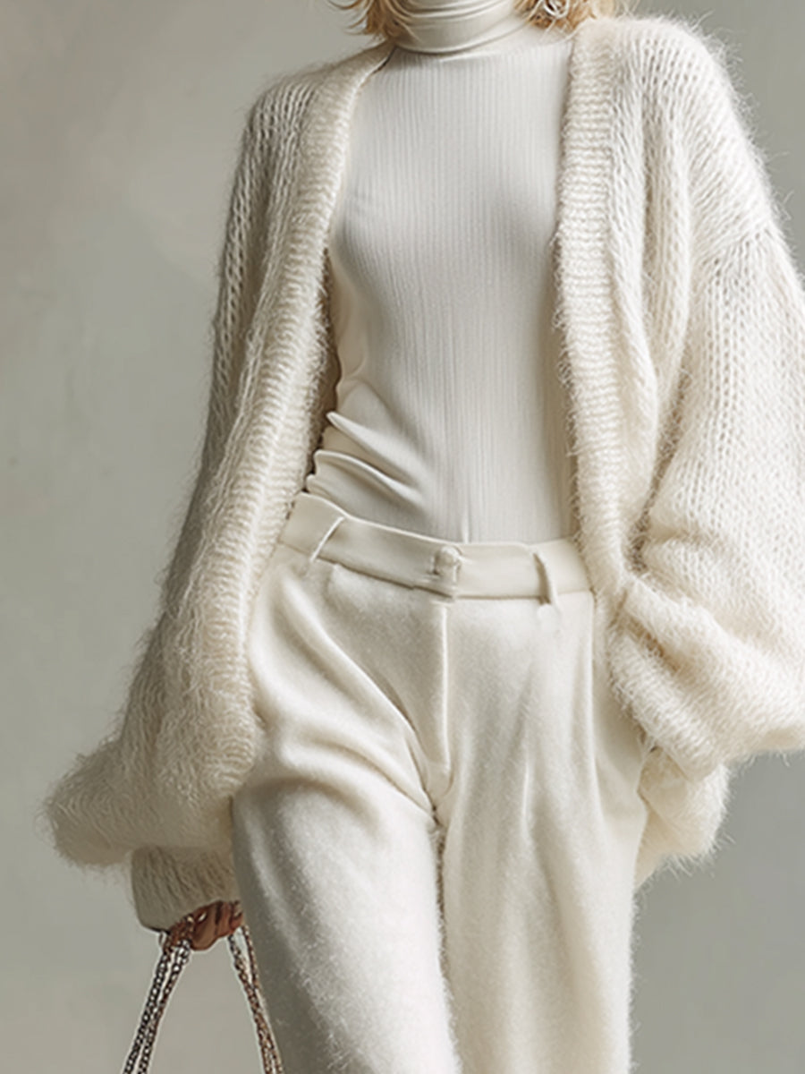 Ensemble Élégant en Laine Tricotée : Cardigan Long Blanc et Pantalon à Jambes Larges
