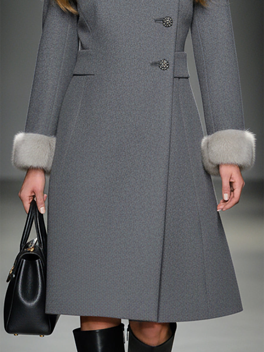 Veste en Laine Grise avec Col en Fourrure Synthétique - Élégance et Chic Assurés