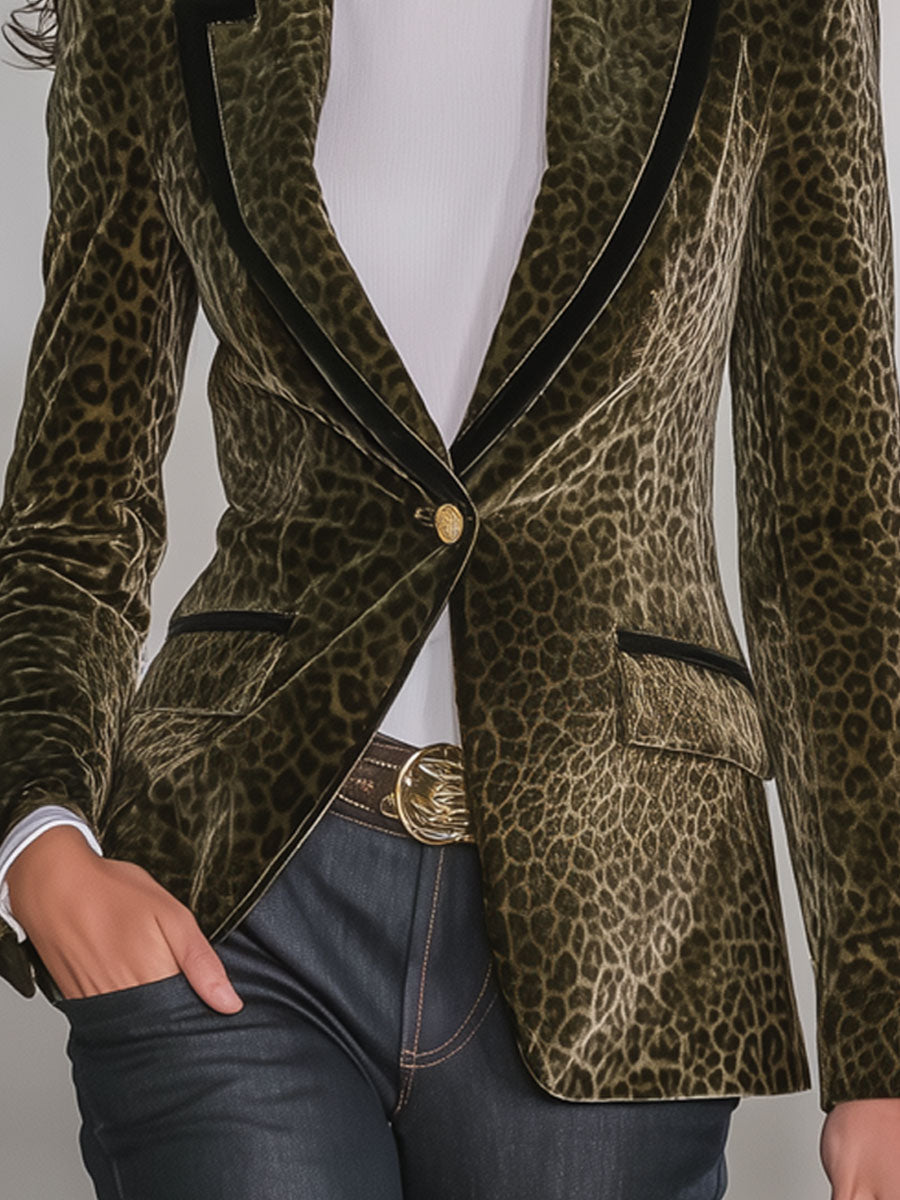 Blazer Velours Rétro à Imprimé Léopard avec Détails Contrastants
