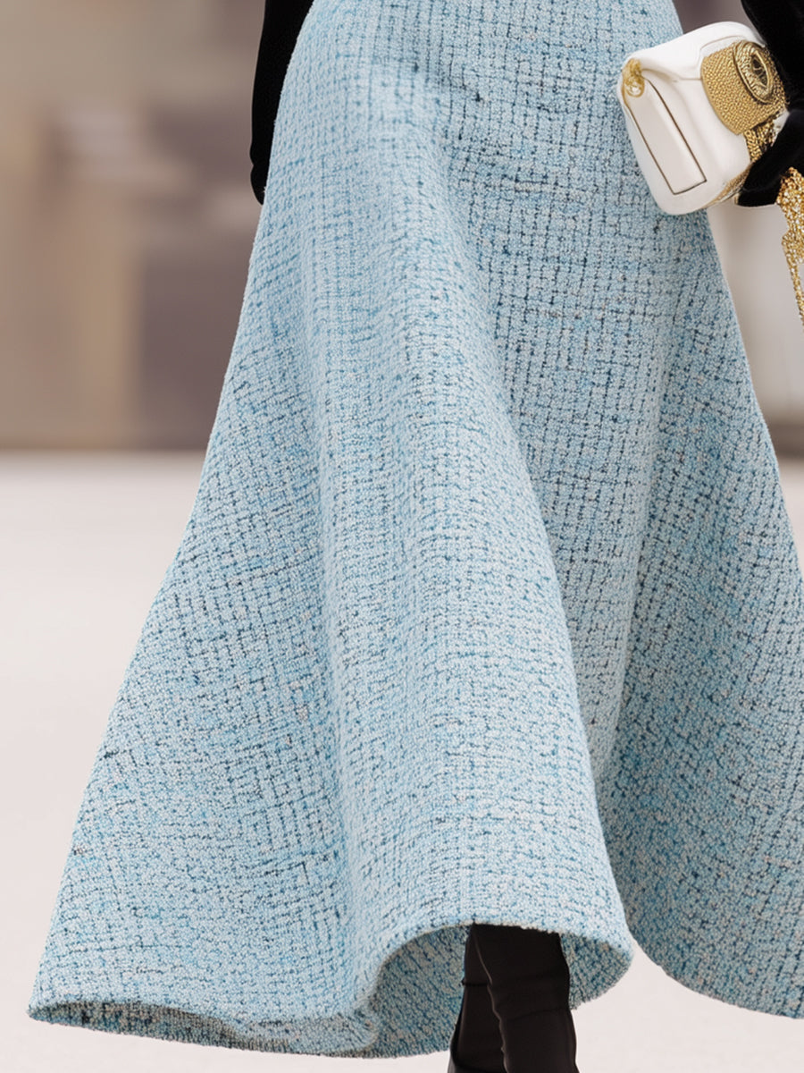 Robe Maxi en Tweed Bleu Élégante avec Détails Noir, Col Rond et Jupe Flottante