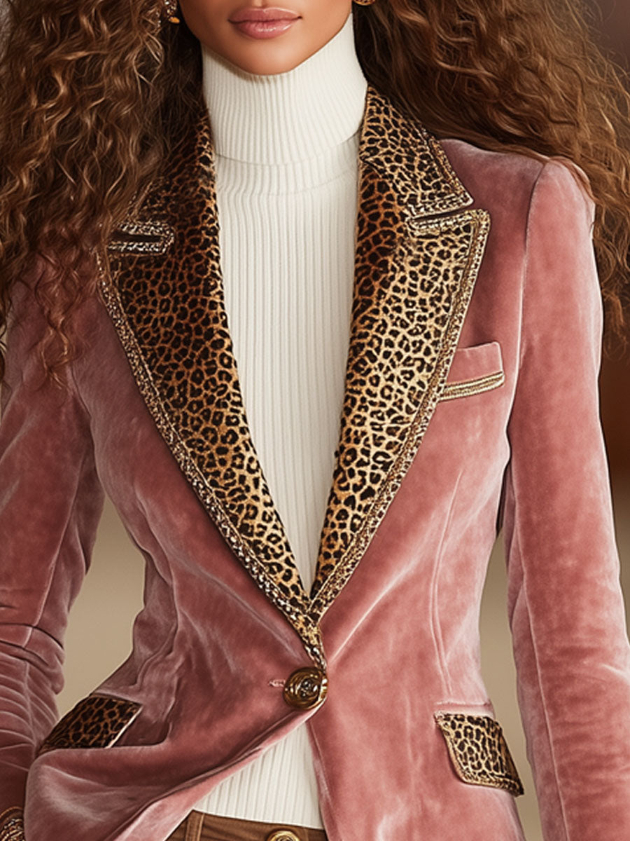 Veste en Velours Rose avec Broderie Élégante et Détails Imprimés Léopard