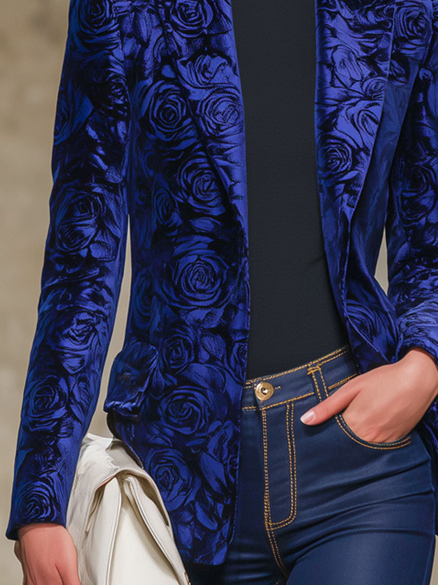 Veste en velours à revers avec motif de roses bleu royal