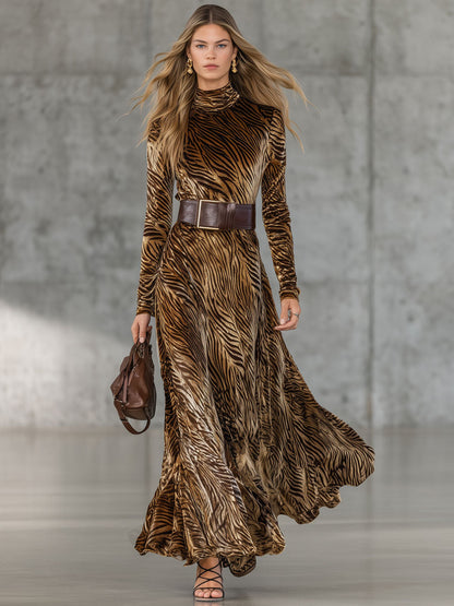 Robe Maxi Longue en Velours Doré à Imprimé Zèbre - Élégance Rétro