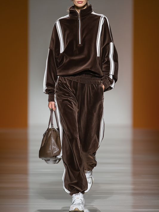 Ensemble Sportif Rétro : Sweat à Col Montant Zippé et Pantalon avec Rayures Contrastées