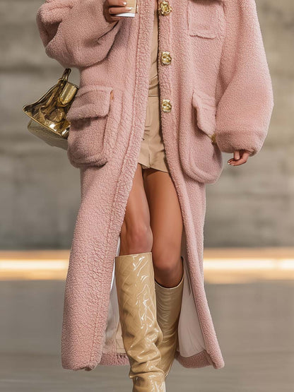 Exquis Manteau en Polaire Rose à Col Haut et Boutons Vintage