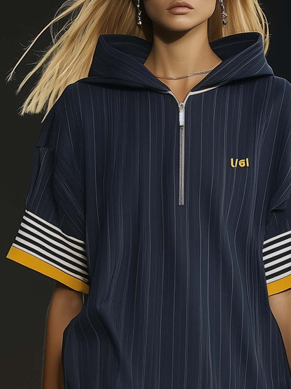 Robe Mini Hoodie Ultra-Large en Bleu Marine avec Fermeture Éclair et Ourlet Volanté - Expédition Rapide en 24 Heures