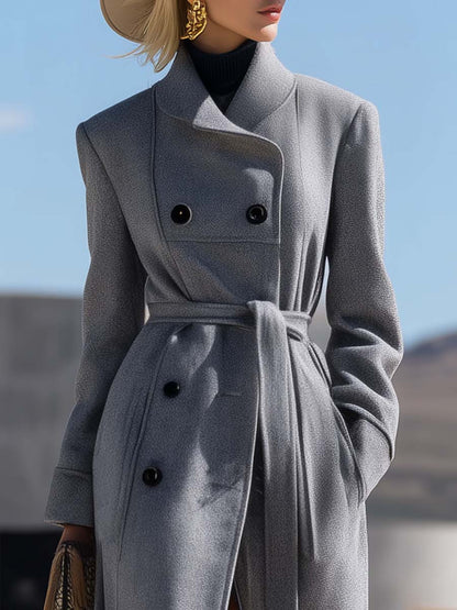 Veste en Laine Grise à Double Boutonnage avec Cravate - Élégance et Style Audacieux