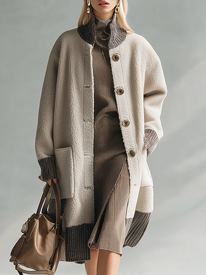 Veste en polaire beige au style rétro avec ourlet contrasté