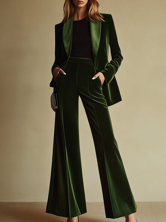 Élégant Costume Rétro en Velours Vert